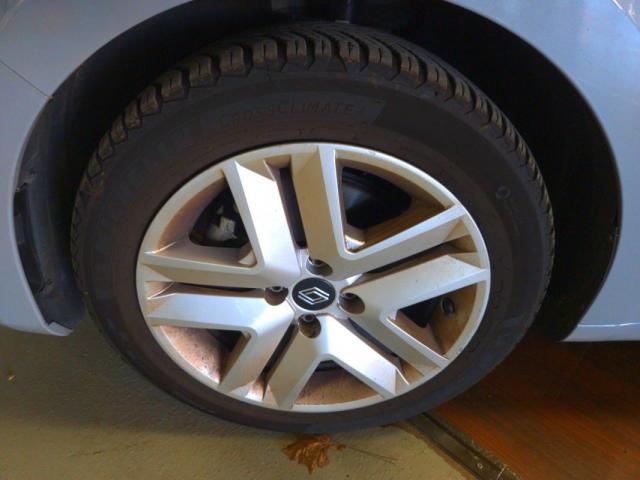 Renault Clio image 2