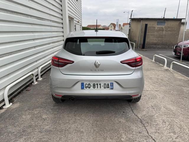 Renault Clio image 2