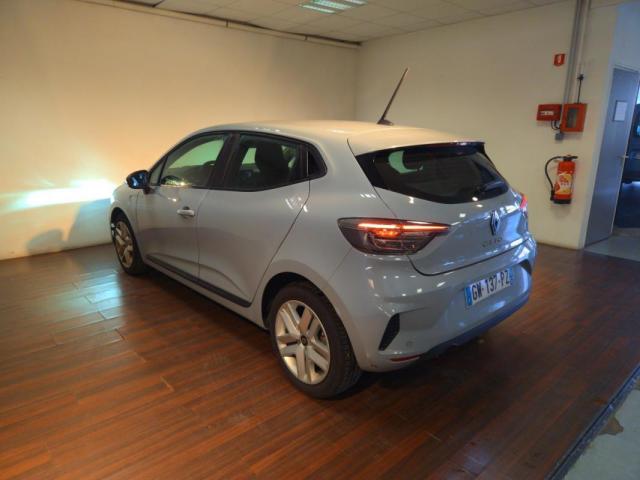 Renault Clio image 9