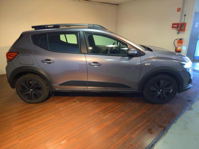 Dacia Sandero image 2