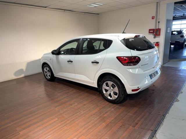Dacia Sandero image 1