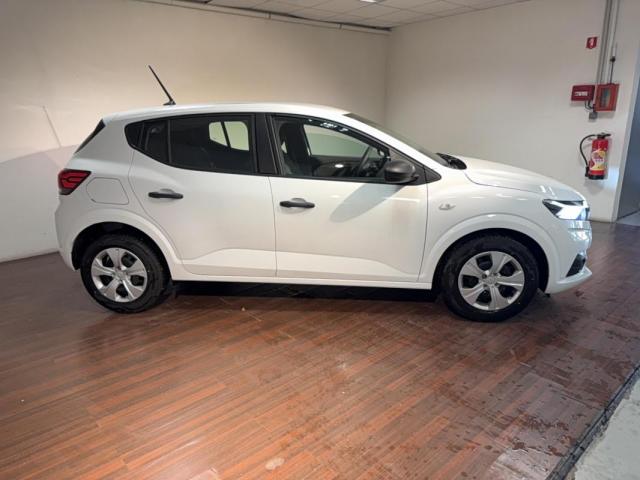 Dacia Sandero image 5