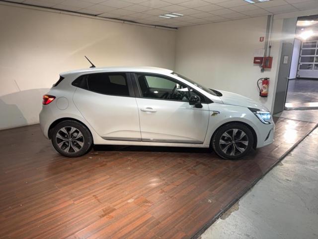 Renault Clio image 5