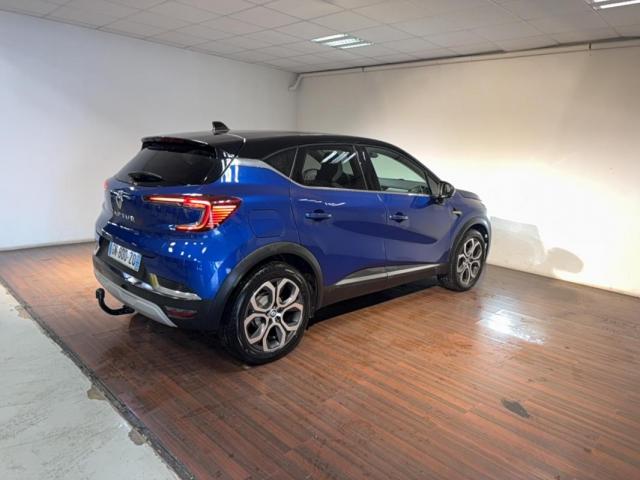 Renault Captur image 2
