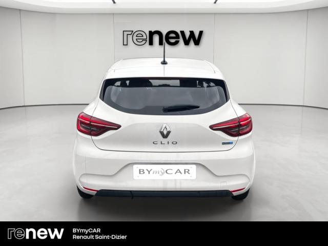 Renault Clio image 8