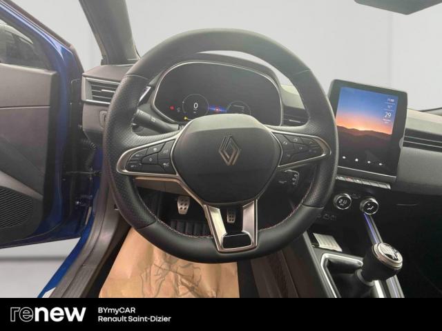 Renault Clio image 9