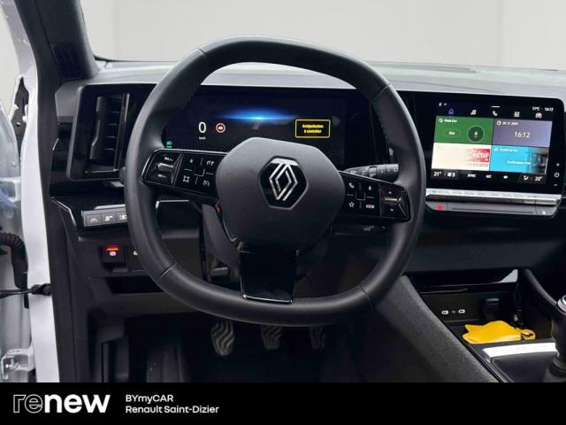 Renault Austral image 9