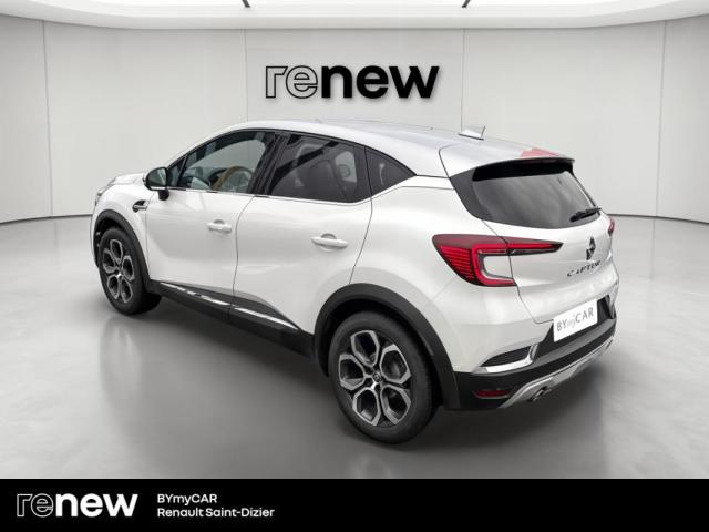 Renault Captur image 2