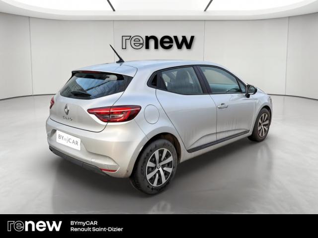 Renault Clio image 9