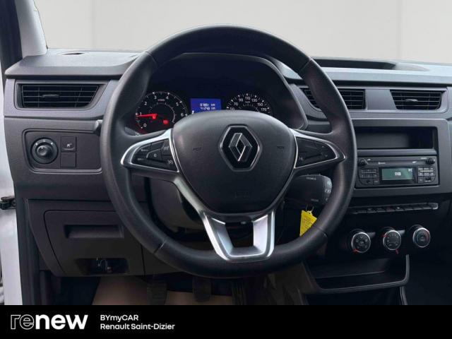 Renault Express Van image 4