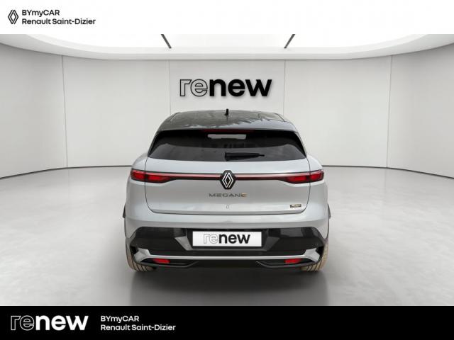 Renault Mégane E-Tech image 8