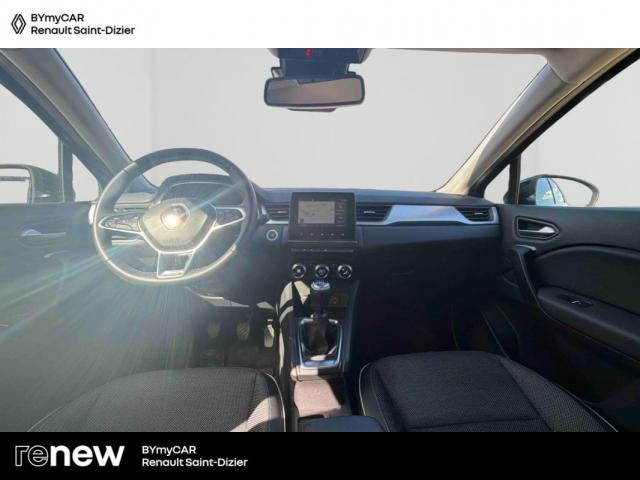 Renault Captur image 1