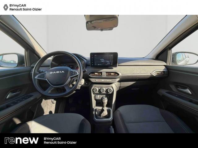 Dacia Sandero image 9