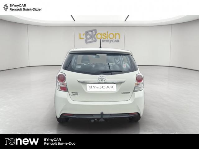 Toyota Verso image 3