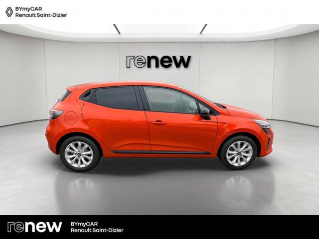 Renault Clio image 2