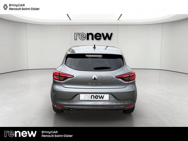 Renault Clio image 2