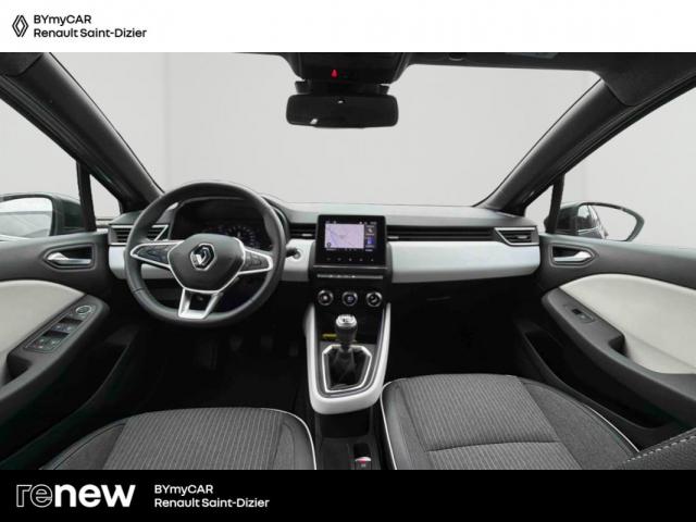 Renault Clio image 9
