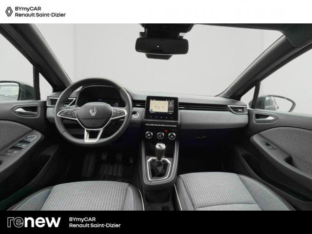 Renault Clio image 2