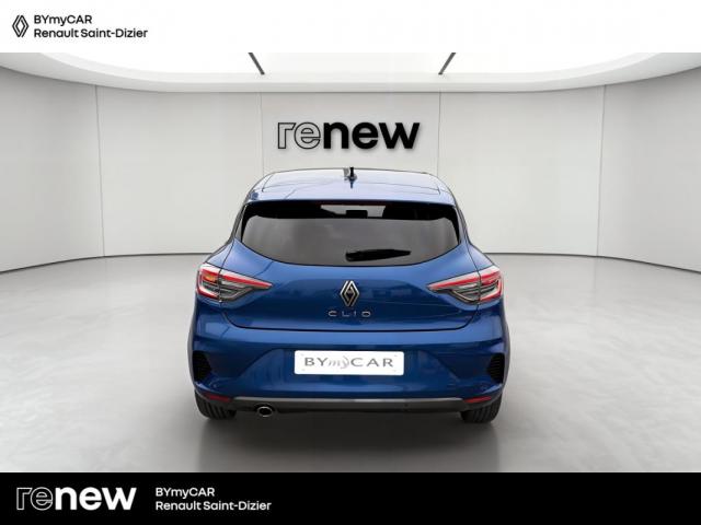 Renault Clio image 2