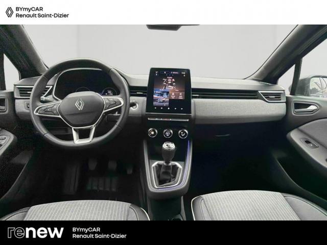 Renault Clio image 9
