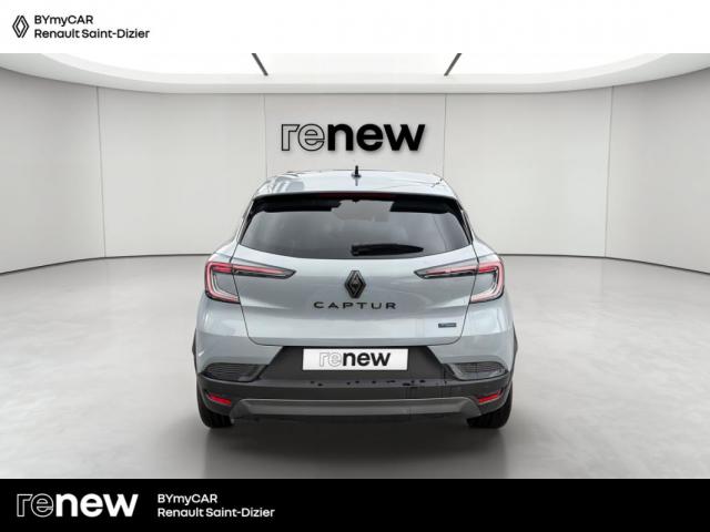 Renault Captur image 1