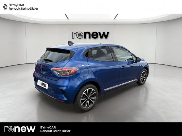 Renault Clio image 9