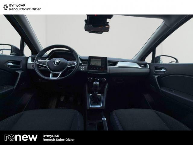Renault Captur image 8