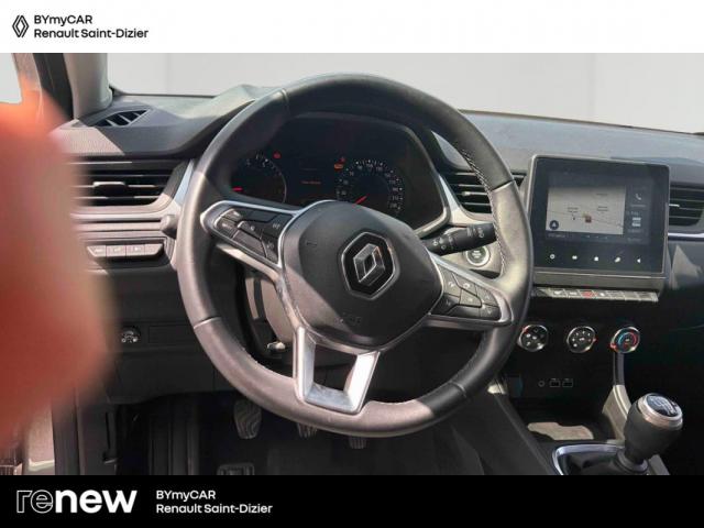 Renault Captur image 8