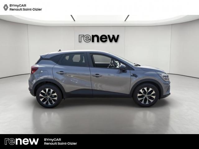 Renault Captur image 2