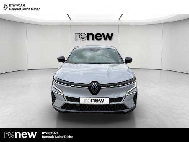 Renault Mégane E-Tech image 8