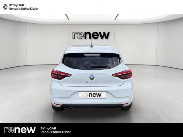Renault Clio image 8