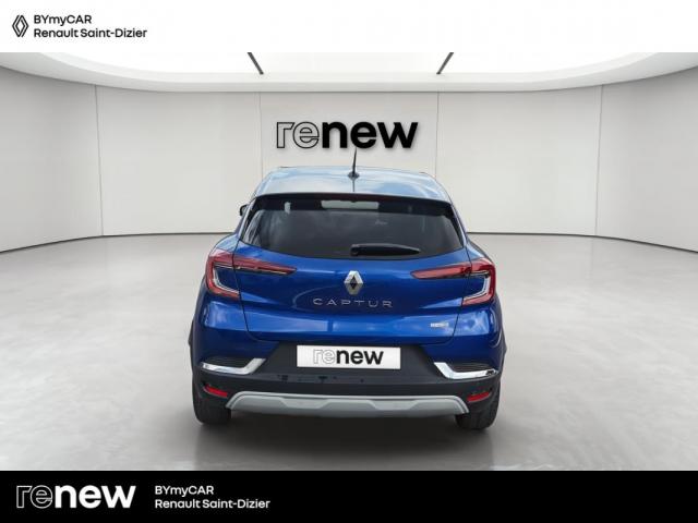 Renault Captur image 2