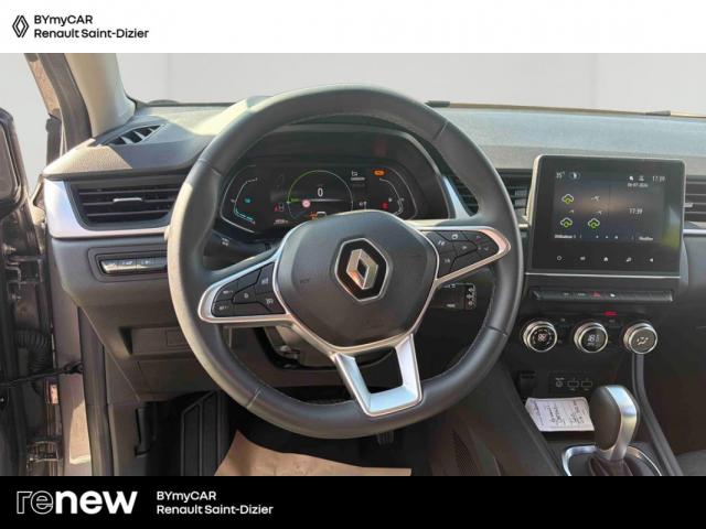 Renault Captur image 8