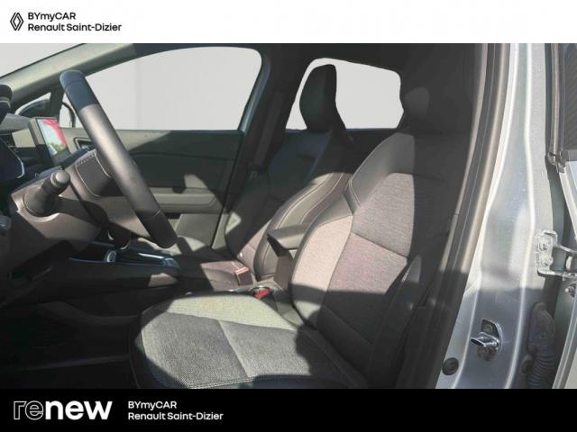 Renault Captur image 1