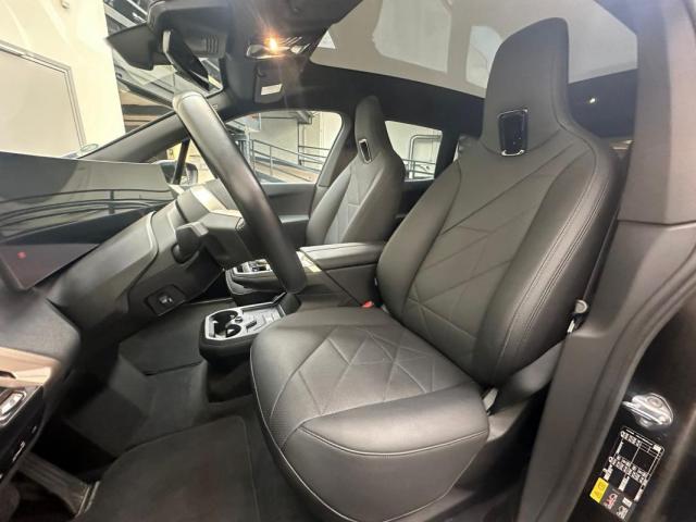 Bmw Ix image 9