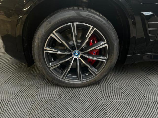 Bmw X5 image 2