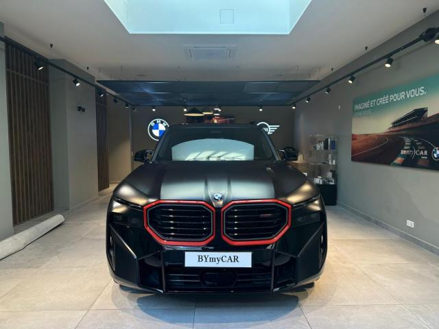 Bmw Xm image 9