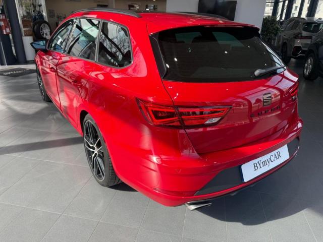 Seat Leon image 2