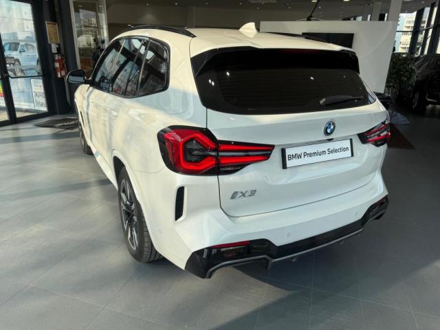 Bmw Ix3 image 8