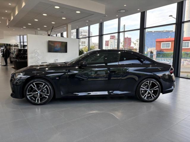 Bmw Serie 2 image 8