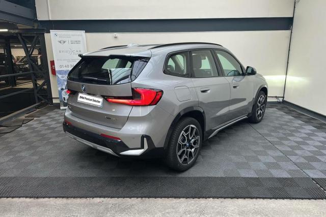 Bmw X1 image 1