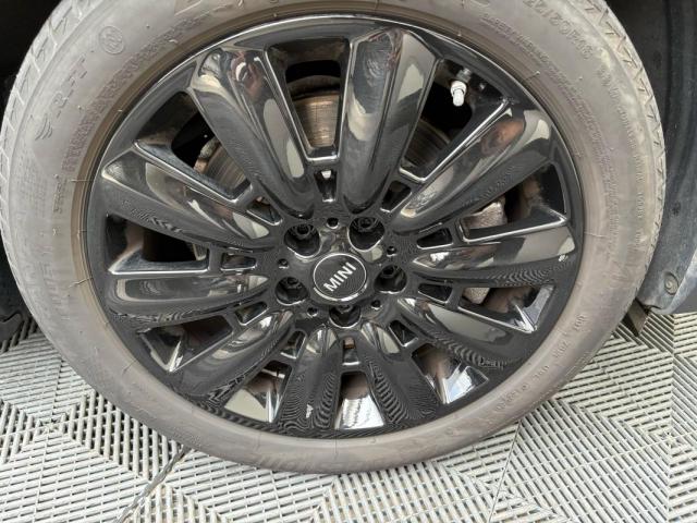 Mini Countryman image 5