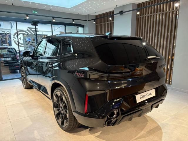 Bmw Xm image 9