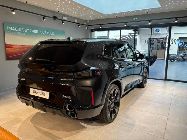 Bmw Xm image 6