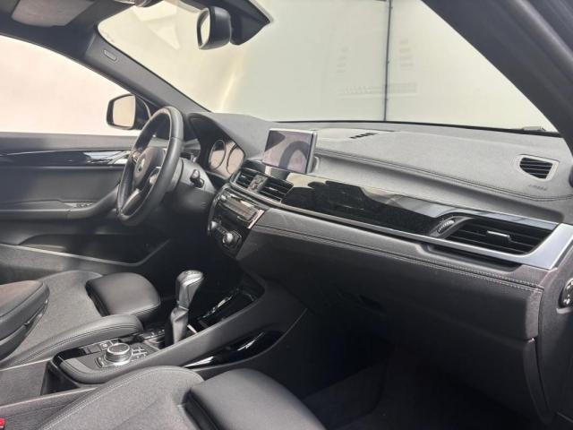 Bmw X1 image 1