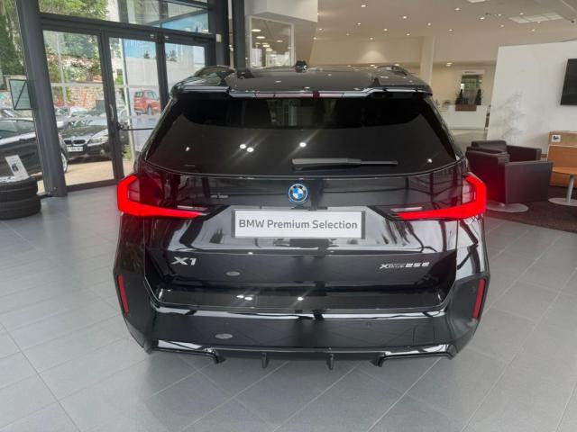 Bmw X1 image 8
