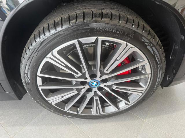 Bmw X1 image 3