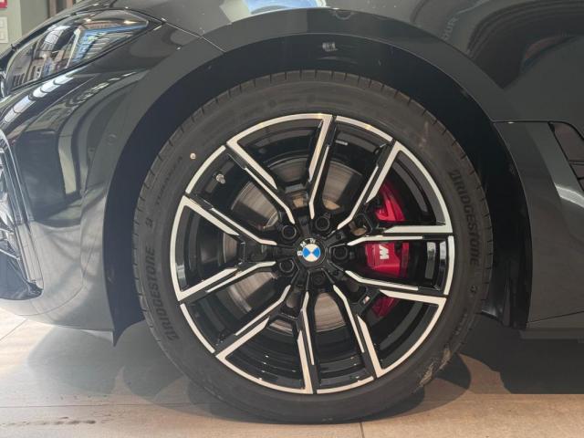 Bmw I4 image 4