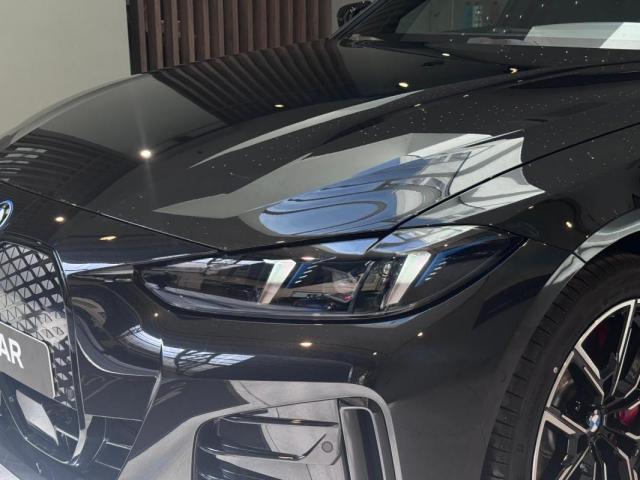 Bmw I4 image 9