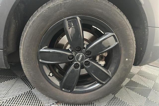 Mini Countryman image 9